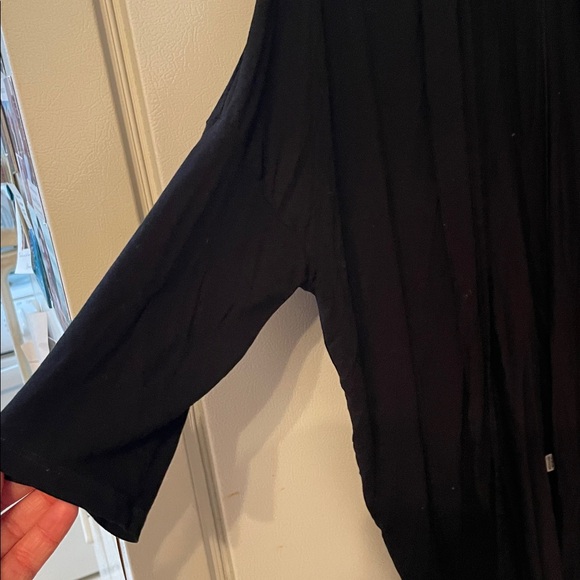 Michael Stars Womens OS Black Cardigan‎ Half Sleeve Rayon Everyday Classic - Picture 5 of 8